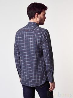 Теплая мужская рубашка в клетку
