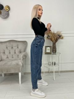 Женские свободные джинсы с снежным оттенком